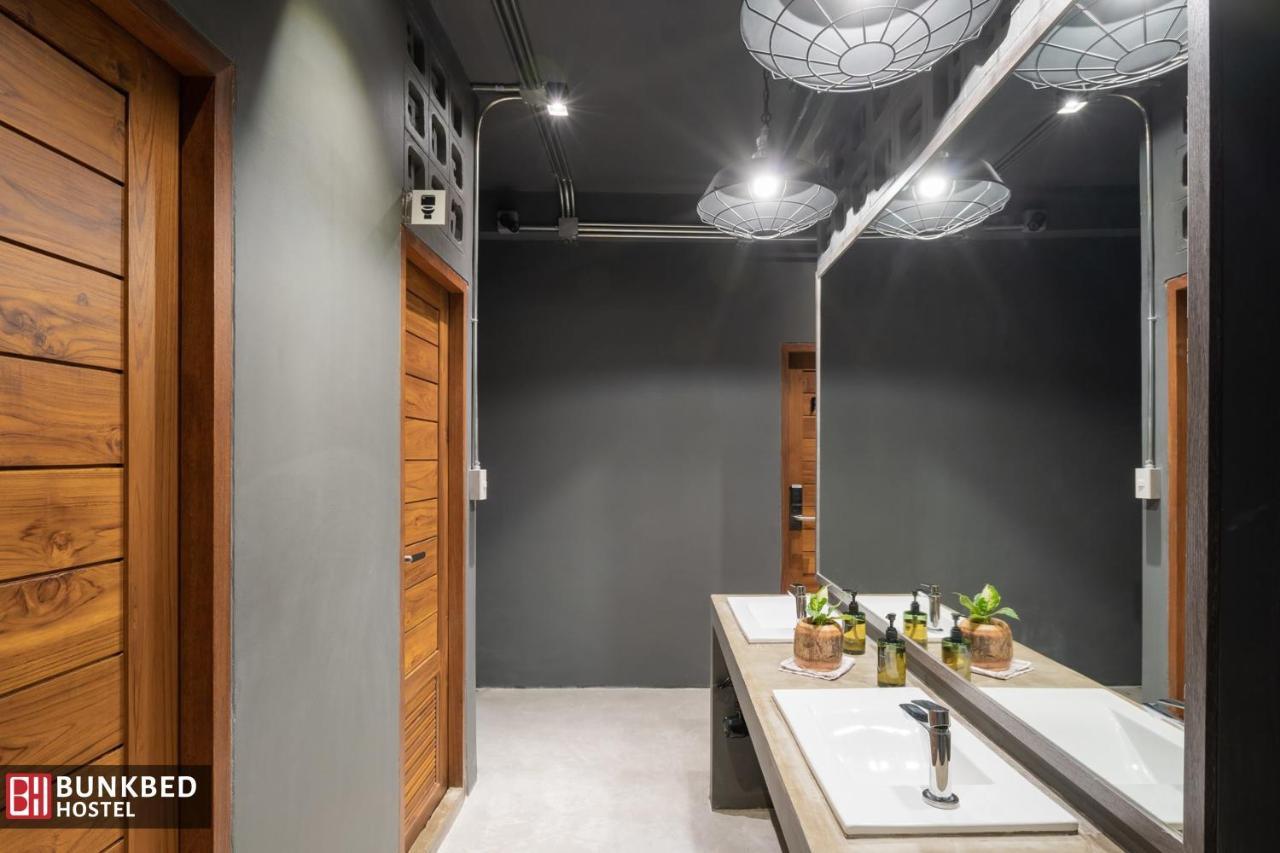Bunkbed Hostel Makkasan Экстерьер фото